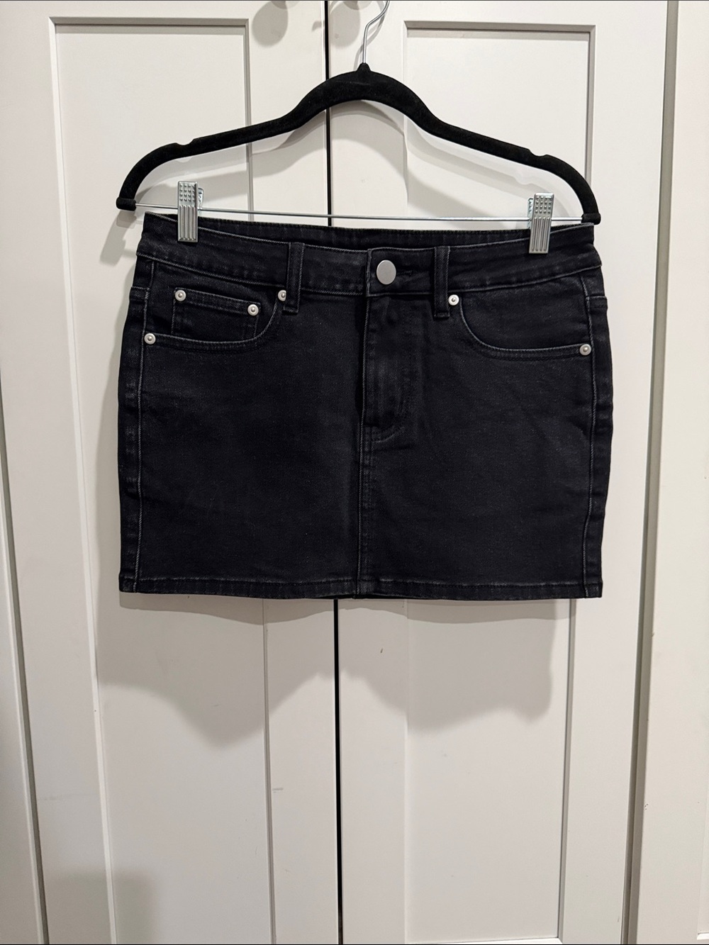 Black Denim Mini Skirt - Classic High-Rise Style - Picture 6 of 7